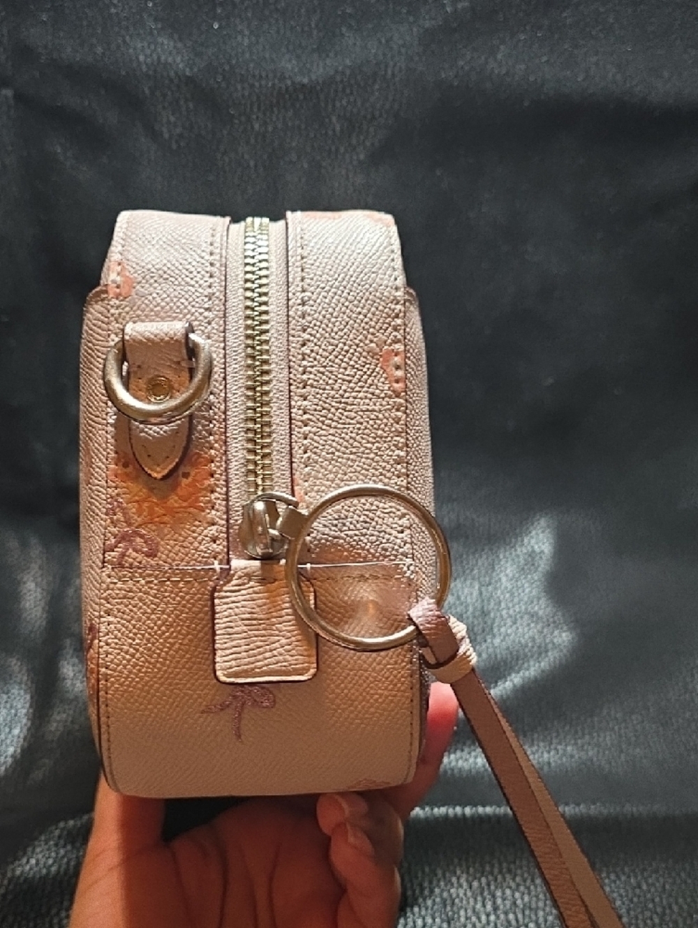 Coach Camera Bag With Floral Bow Print - Picture 4 of 14